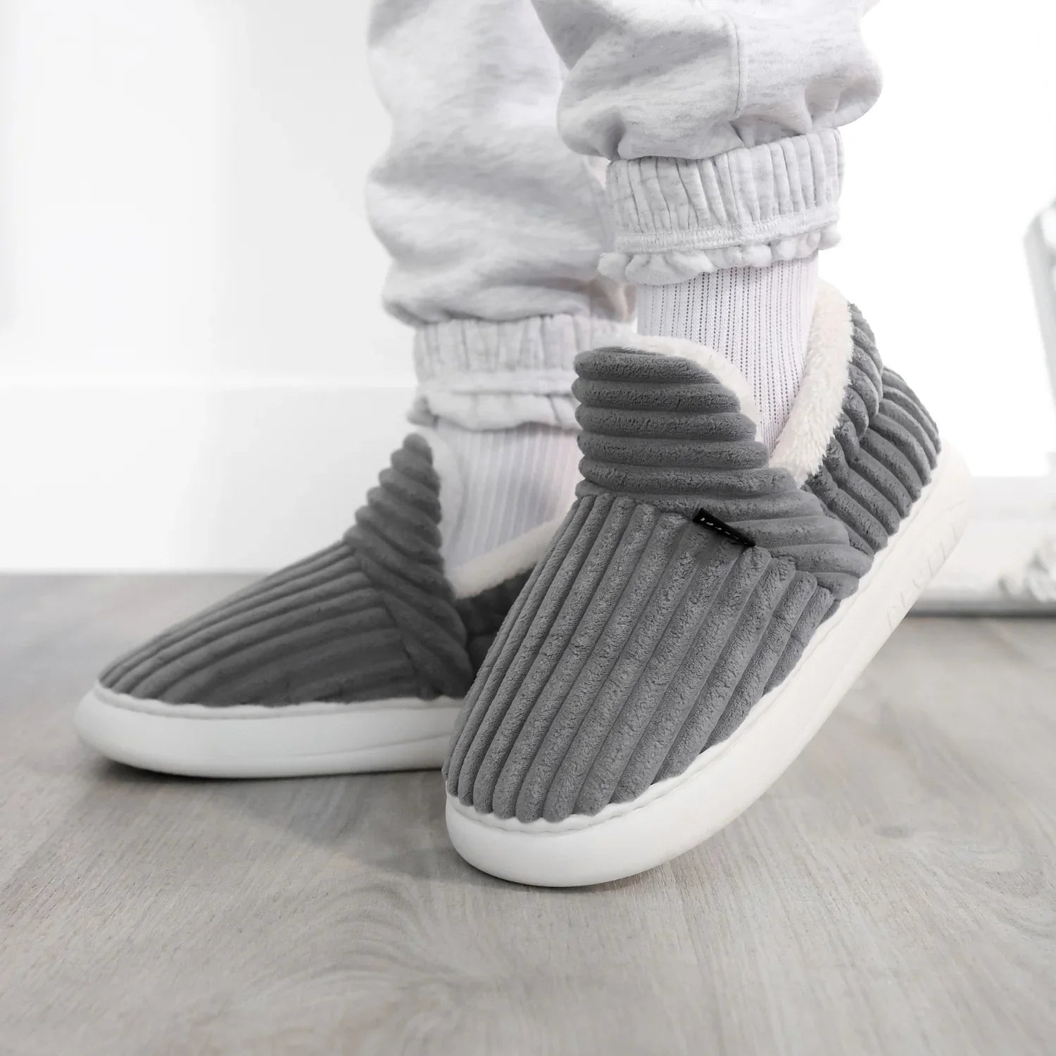 Pantufa Comfy Querencia™