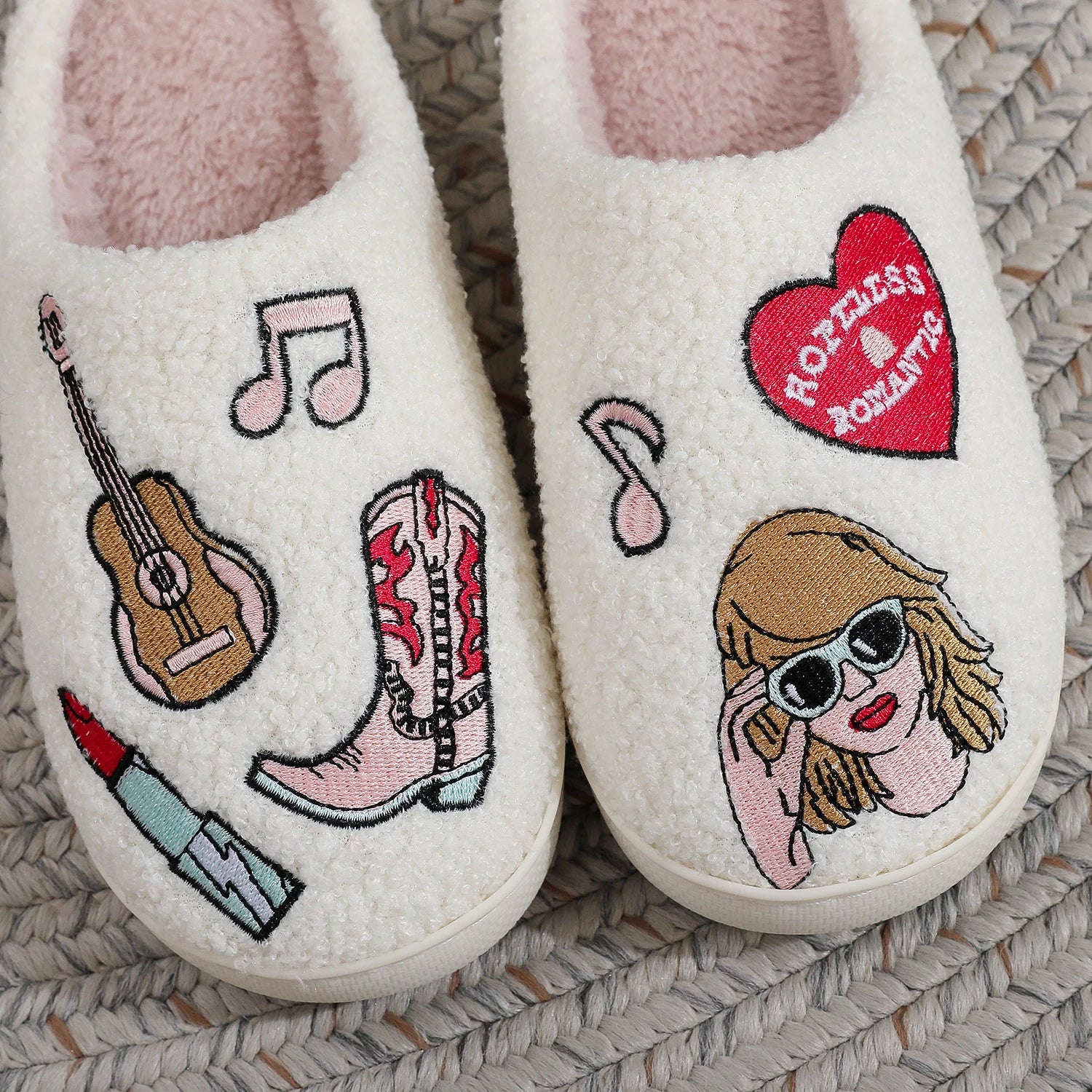 Pantufa Taylor Swift