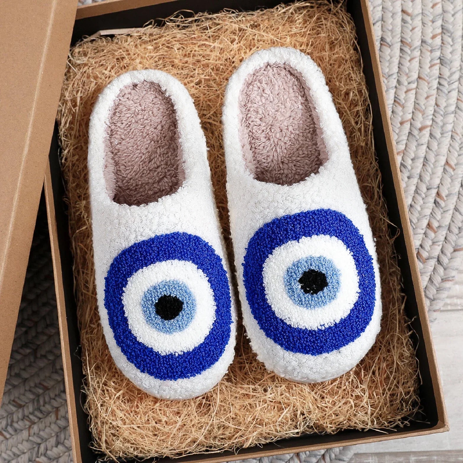 Pantufa Olho Grego